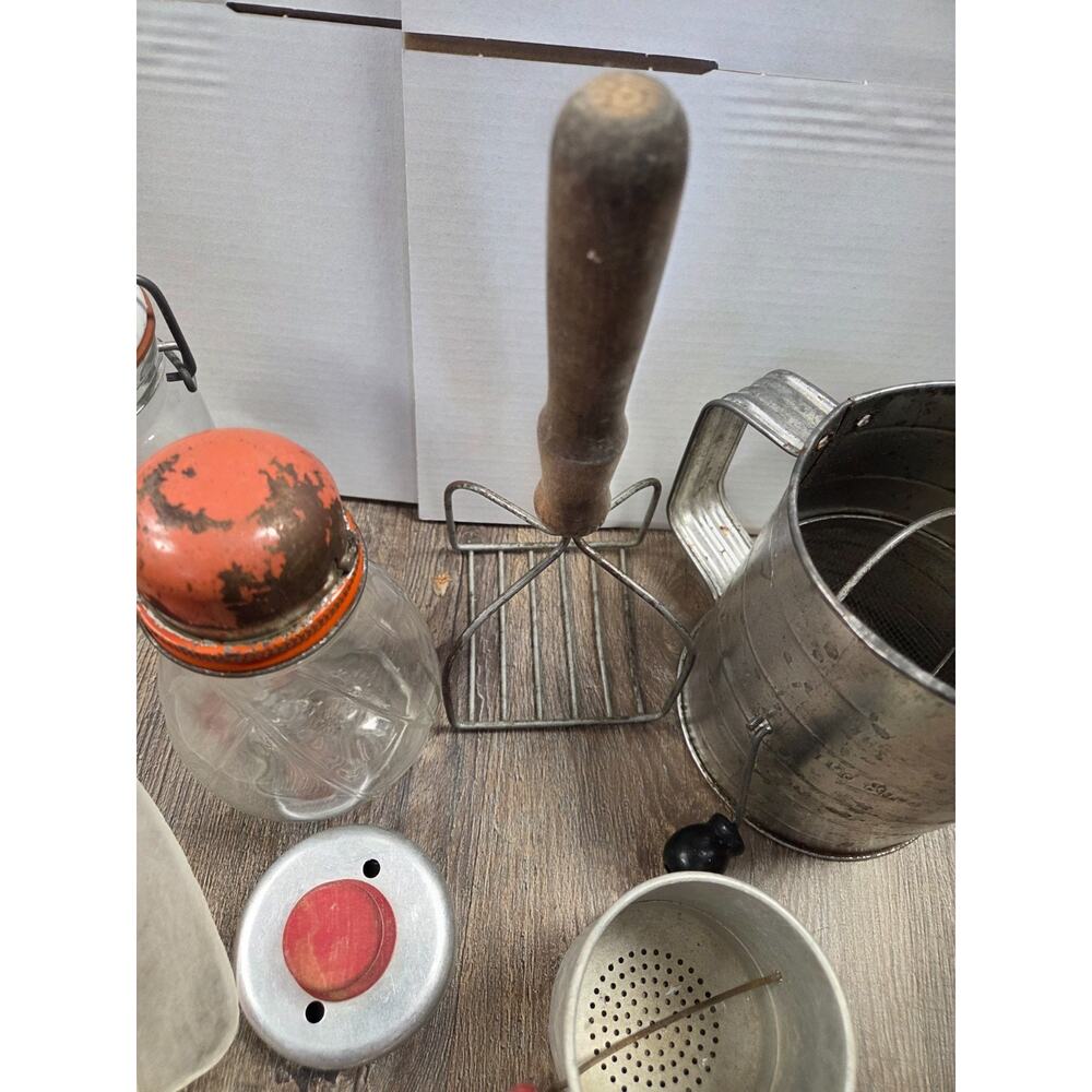 Vintage Antique Primitive Kitchen Accessories Decor Lot Wheaton Jar Bromwells - Picture 8 of 9
